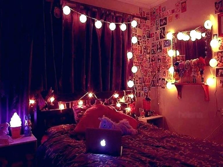 Cozy Bedroom with Tumblr Lamp Ideas  SimDreamHomes