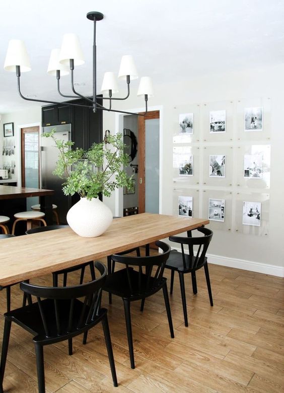 Wanna Have An Attractive Dining Room? Here Are Beautiful Wall Decor